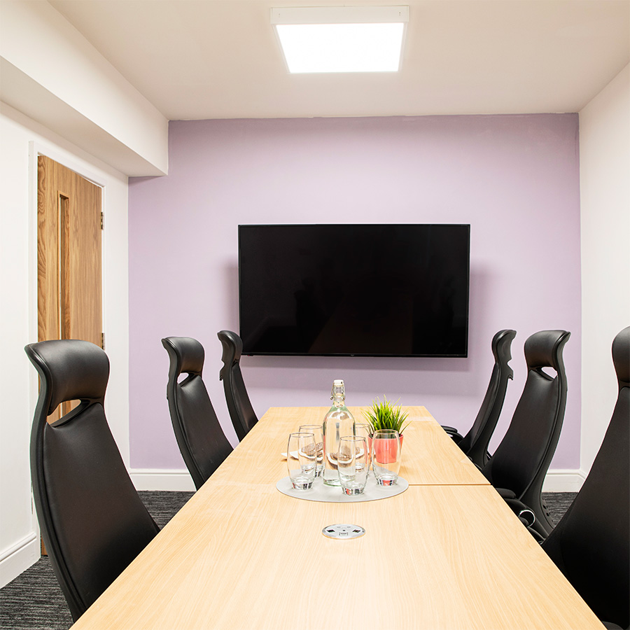 fuse_purple_meeting_room_1